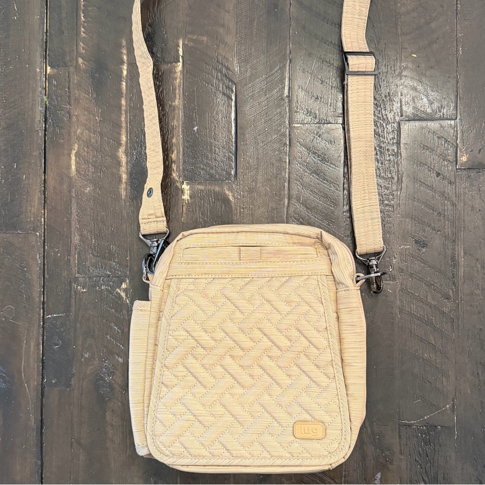 lug Flapper Quilted Crossbody Bag in Gold